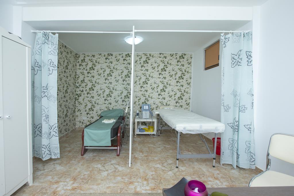 Rosiem House Hotel Techirghiol Ngoại thất bức ảnh