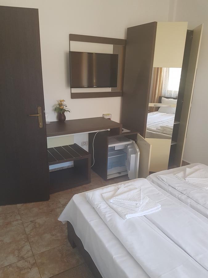 Rosiem House Hotel Techirghiol Ngoại thất bức ảnh