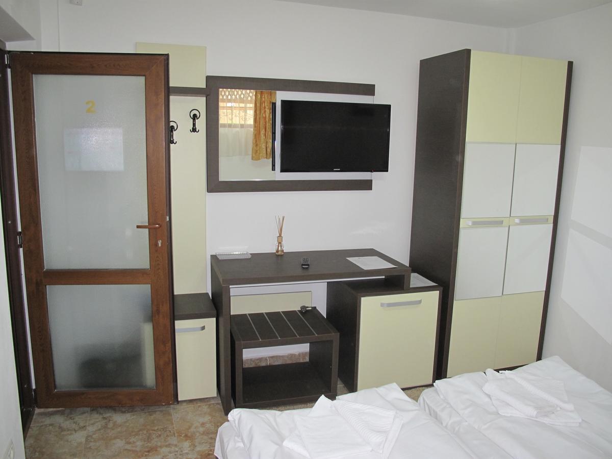 Rosiem House Hotel Techirghiol Ngoại thất bức ảnh