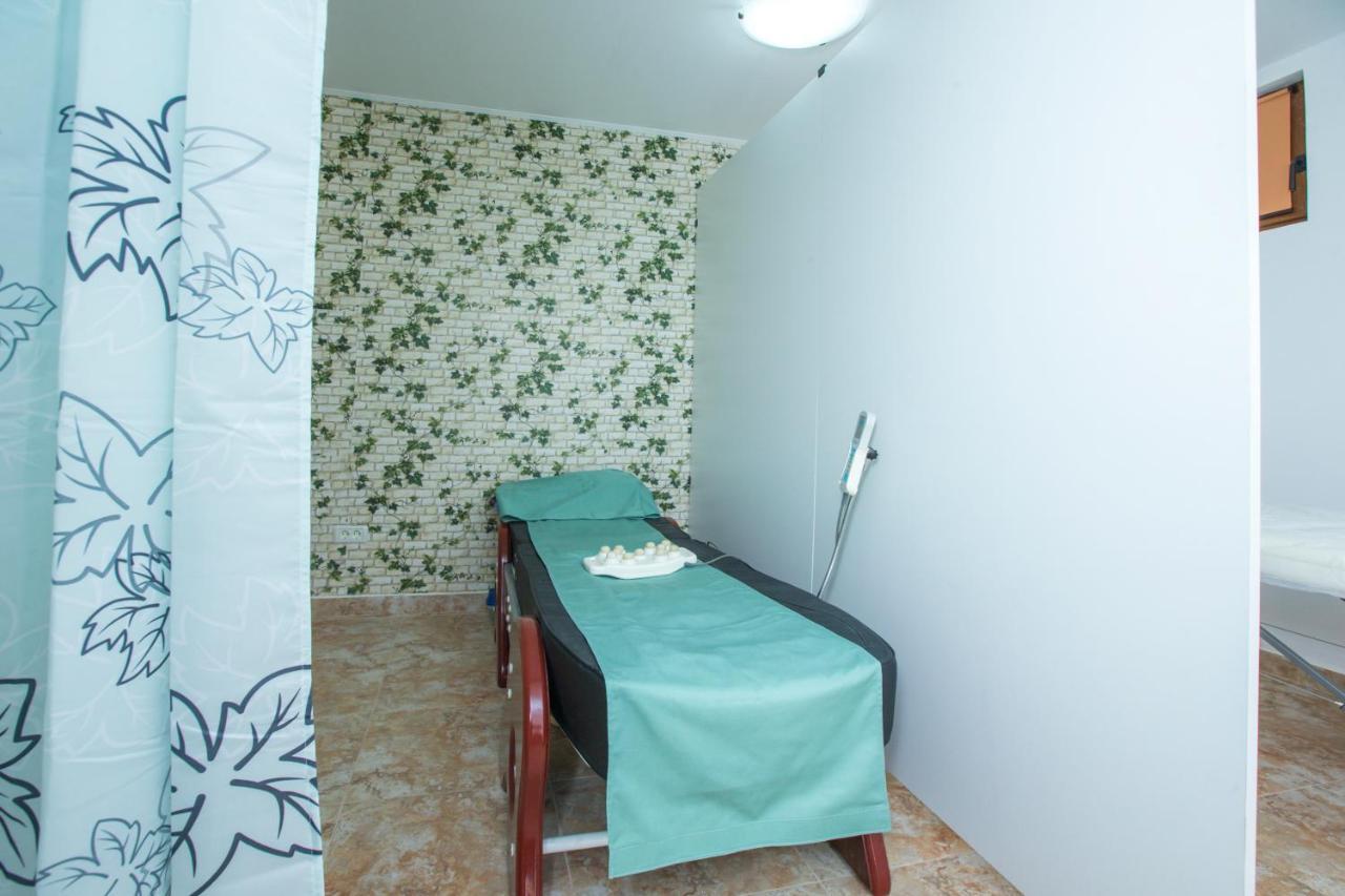 Rosiem House Hotel Techirghiol Ngoại thất bức ảnh