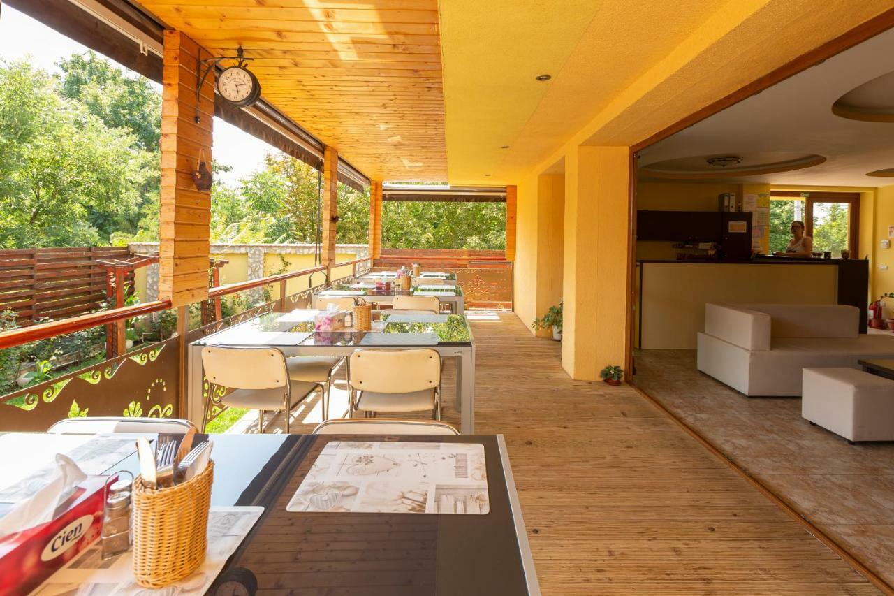 Rosiem House Hotel Techirghiol Ngoại thất bức ảnh